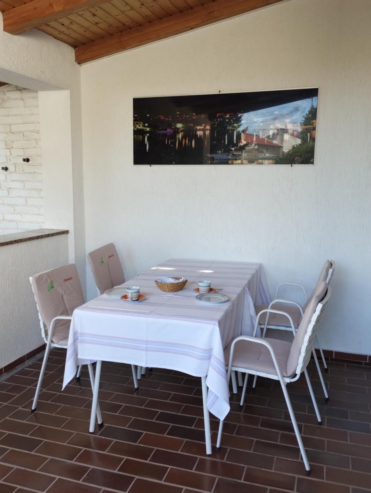 Apartment Marlin Klenovica